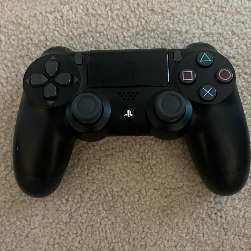Sony PlayStation 4 Wireless Controller